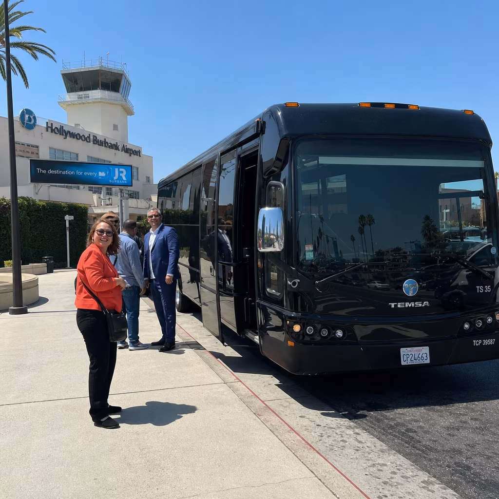 Hollywood Burbank Airport (BUR) Shuttle Guide for Pasadena Groups