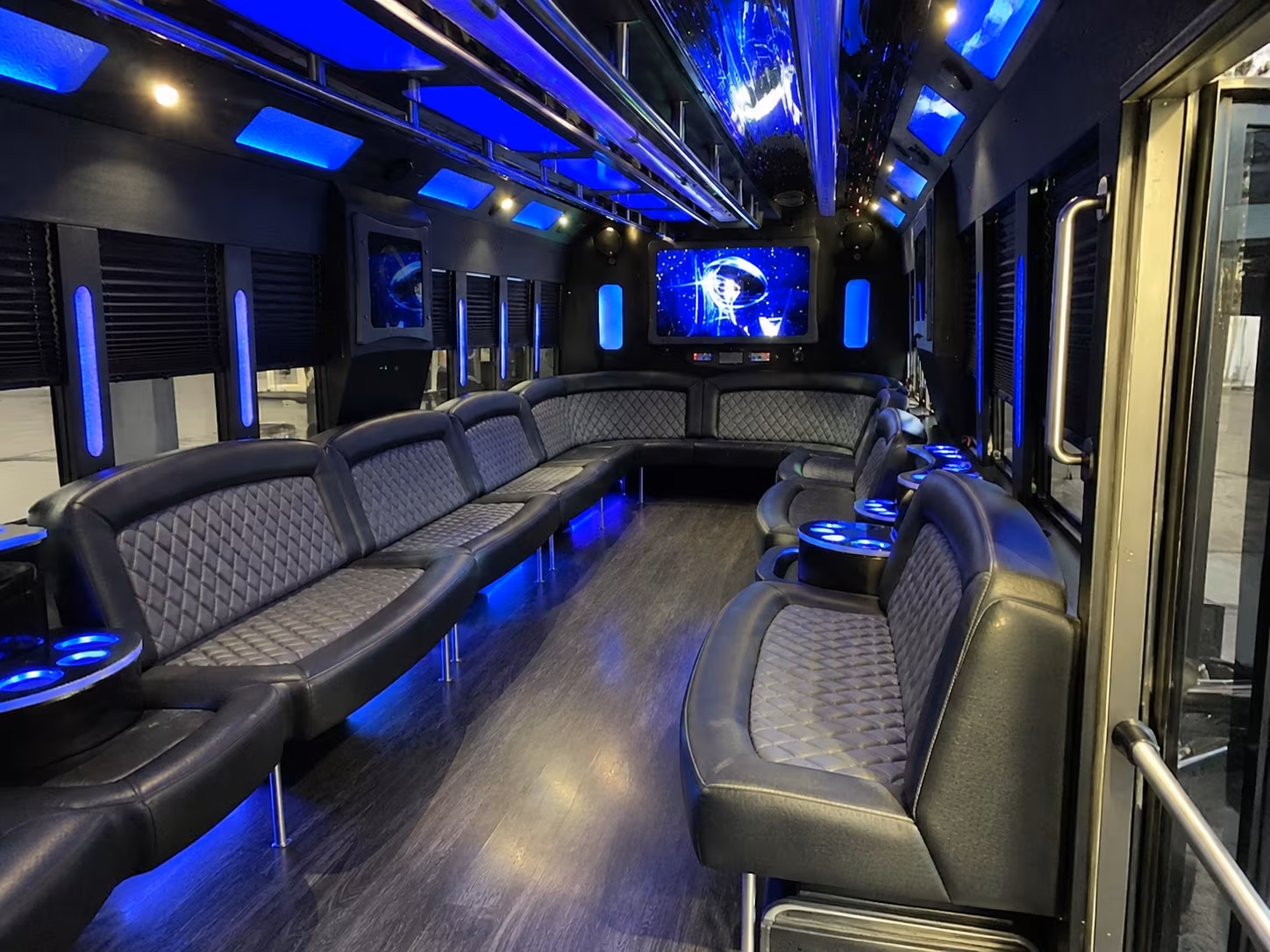 Monterey Park Winery Tour & Pub Crawl Transportation