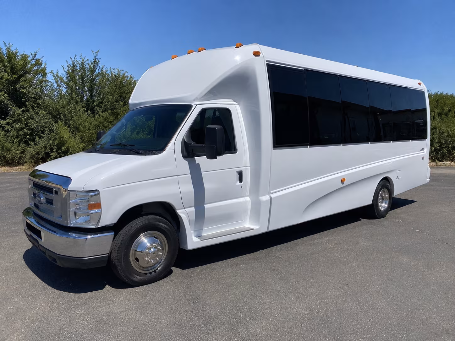 Pasadena Wedding Transportation party bus exterior